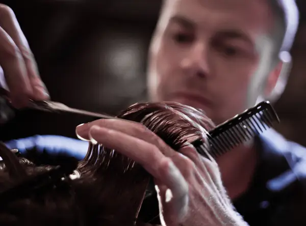 Philadelphia hairstylist providing client services at Open Chair, a flexible daily and weekly salon rental space.