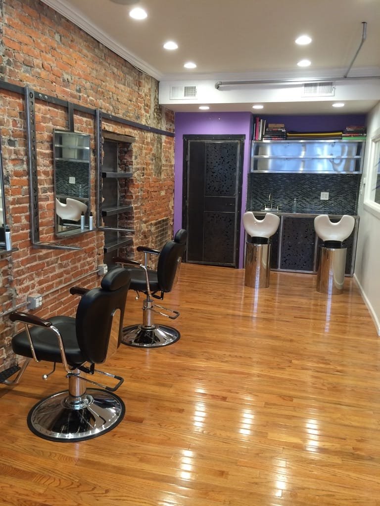 9E770F40-E69D-48F3-B03C-51B930EA3347_1_105_c